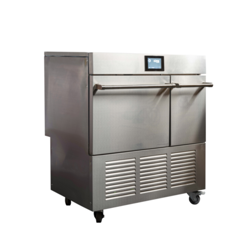 Kuper KI-100SP63 36" Air-Cooled Undercounter Sphere Ice Machine for premium bars and lounges.